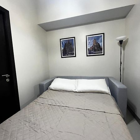 Park Mckinley West Bgc Apartment Taguig Bagian luar foto
