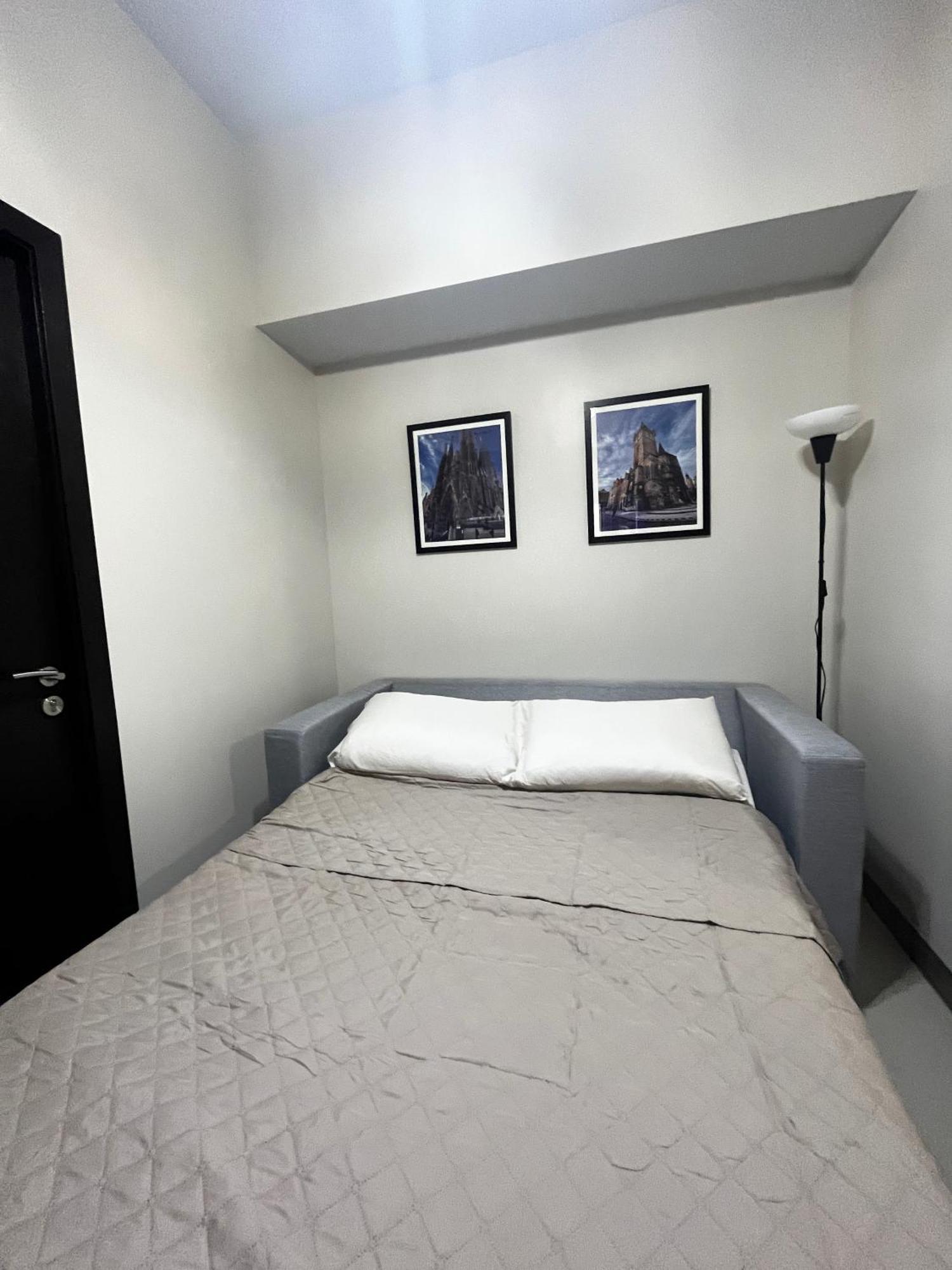 Park Mckinley West Bgc Apartment Taguig Bagian luar foto